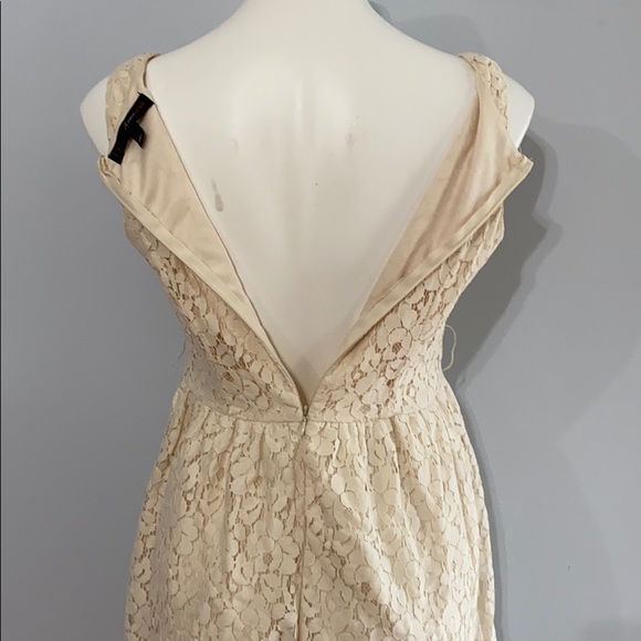Cream Lace Sleeveless Dress - Picture 6 of 6